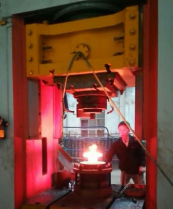 hot forging press