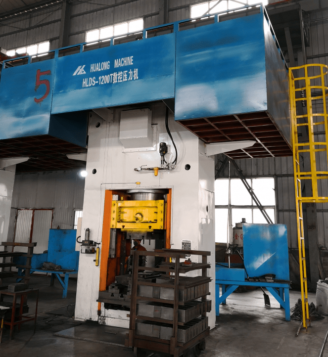 electric screw press working site