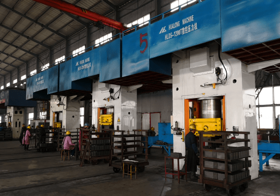 refractory brick press working site