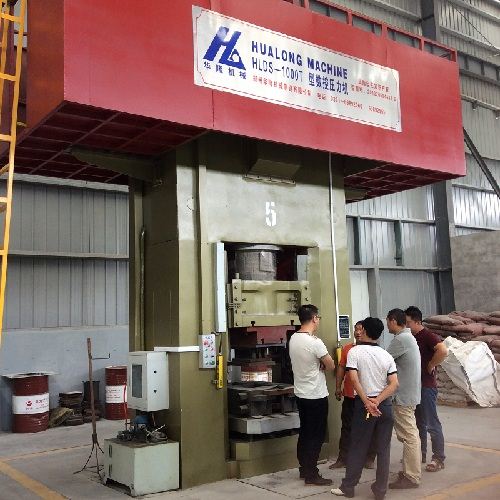 The characteristics of electric screw press machine during operation The characteristics of electric screw press machine during operation