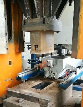 Automatic Weighing And Feeding System