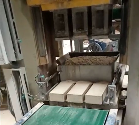 Refractory automatic production line (one press, 3 bricks)